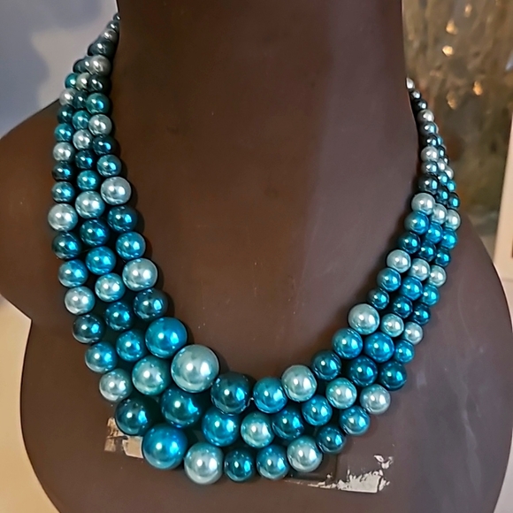 Chunky Turquoise Pearl Necklace & Earrings Set, Bridal Multi Strand Necklace - Picture 2 of 9